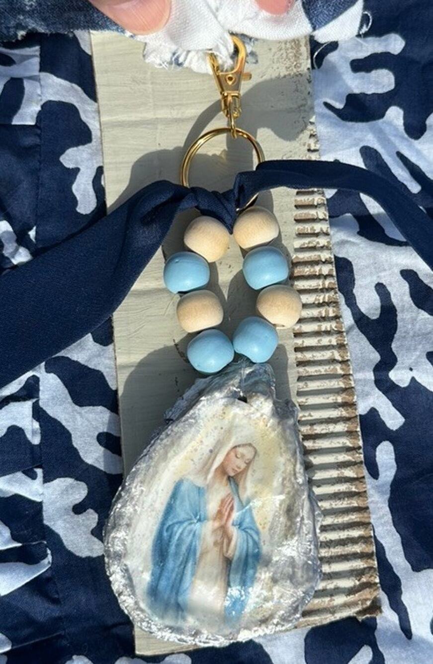Decoupaged Oyster Shell Virgin Mary Catholic Religious Spiritual Hail Mary Pray